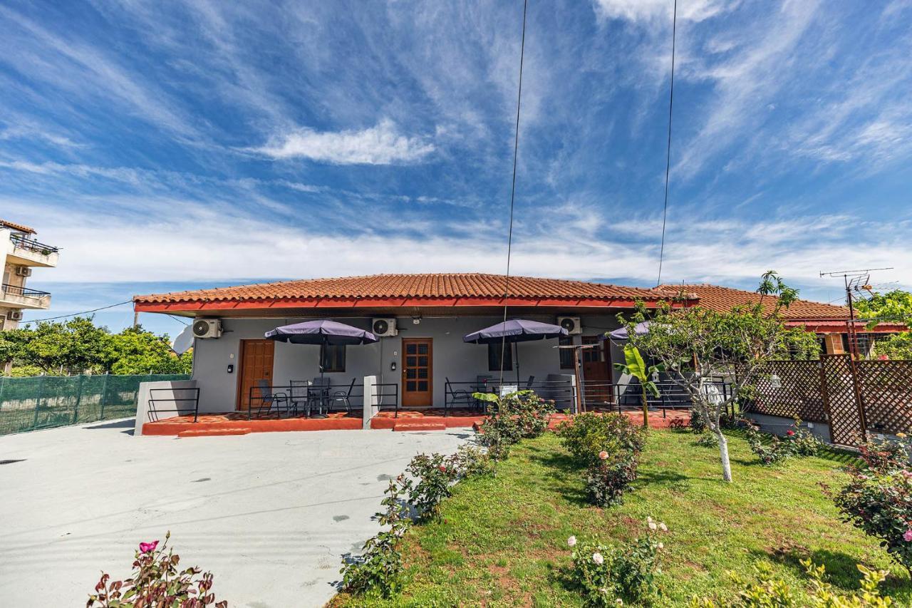 Rose Garden Apartments Митикас Экстерьер фото