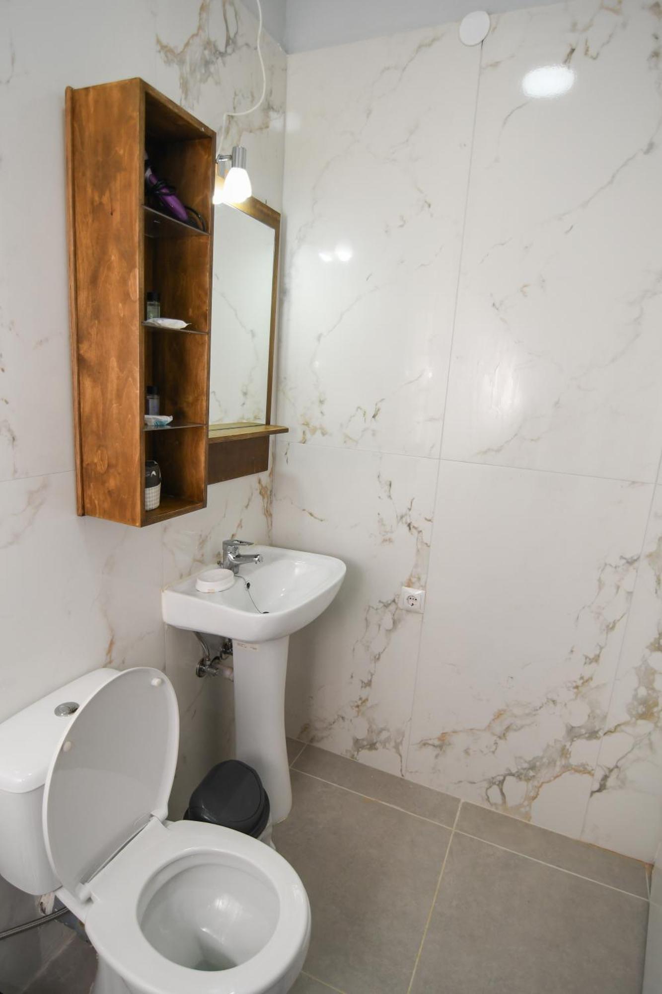 Rose Garden Apartments Митикас Экстерьер фото